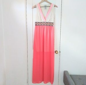 Flying Tomato Coral Aztec Boho V Neck Maxi Dress M